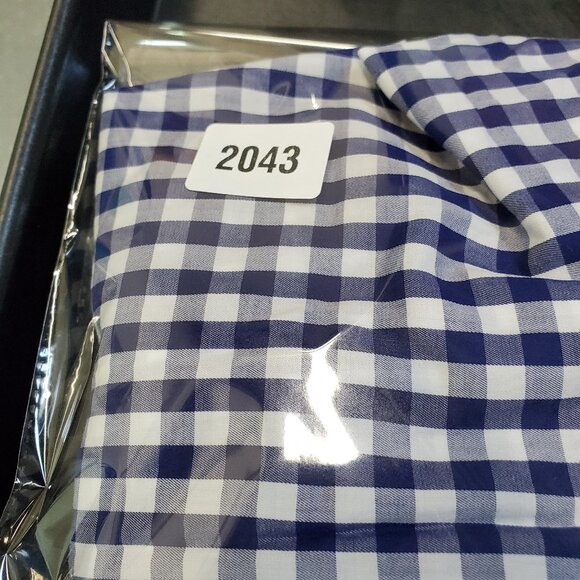 UNTUCKit Shirt Womens Blue White Gingham Check Belleza Button Up Size 2… - Picture 7 of 7